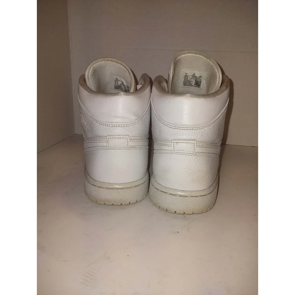 Nike Air Jordan 1 Mid Triple White Mens Size 11 Sneakers 554724-130 Leather 2020